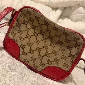 RED Gucci Guccissima Bree Crossbody Camera Bag